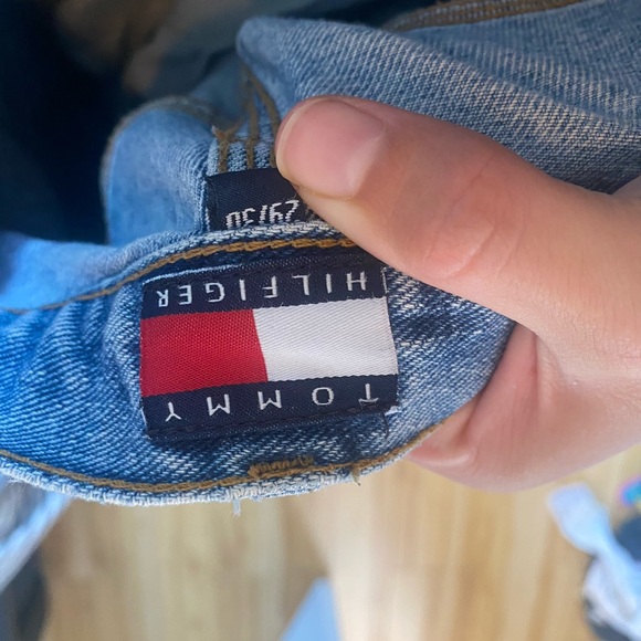 Tommy Jeans - Picture 6 of 7